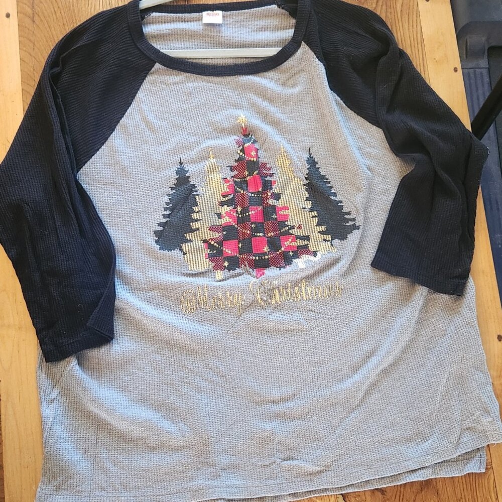 Waffle knit Raglan Christmas tree tee